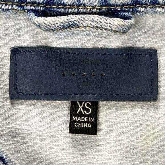 BlankNyc Rompers Womens Sz XS Acid Wash Blue Denim Short Sleeve Pockets Jumpsuit - Picture 11 of 12